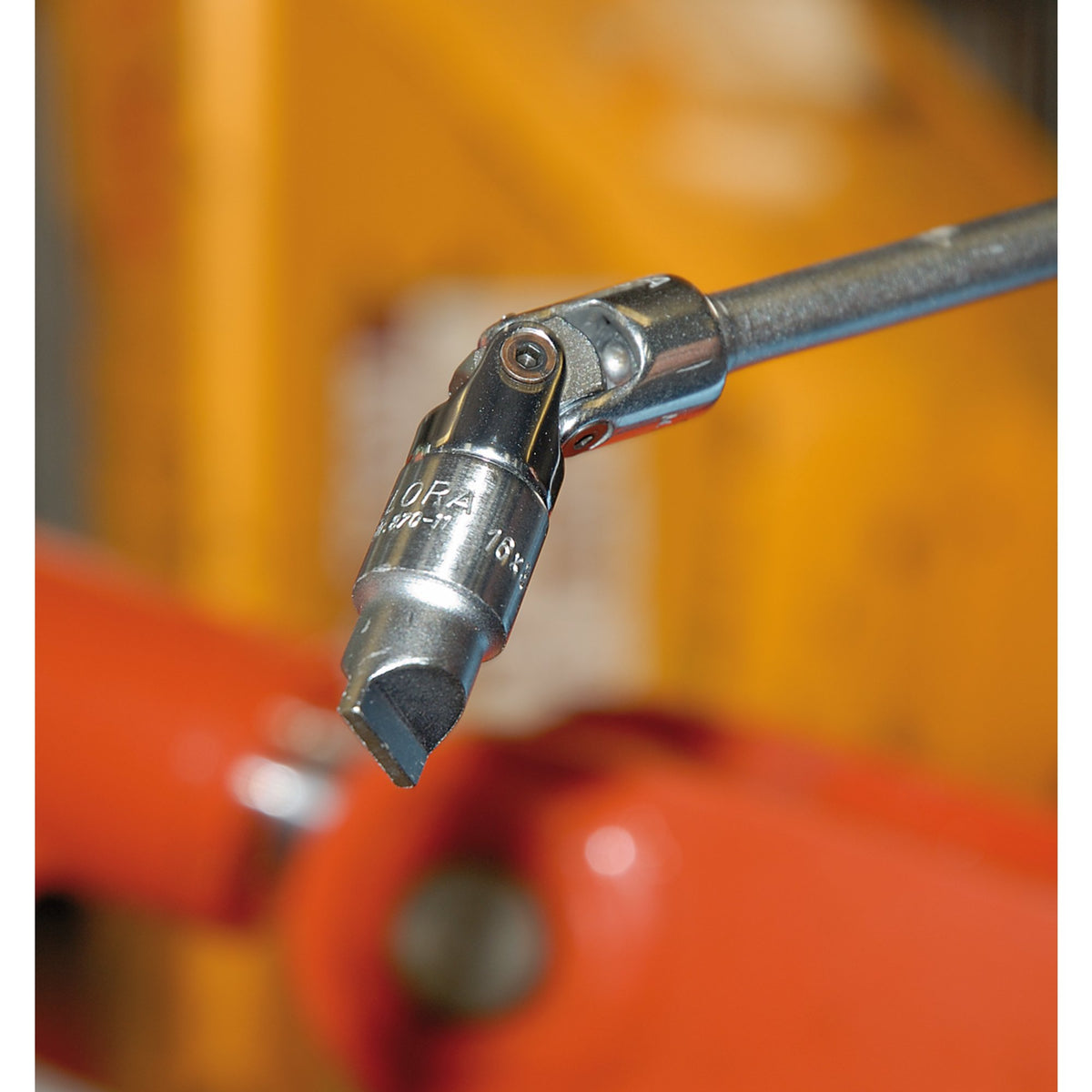 3/8in. Square Drive 3mm Plain Slot Screwdriver Socket: Model No.870-11