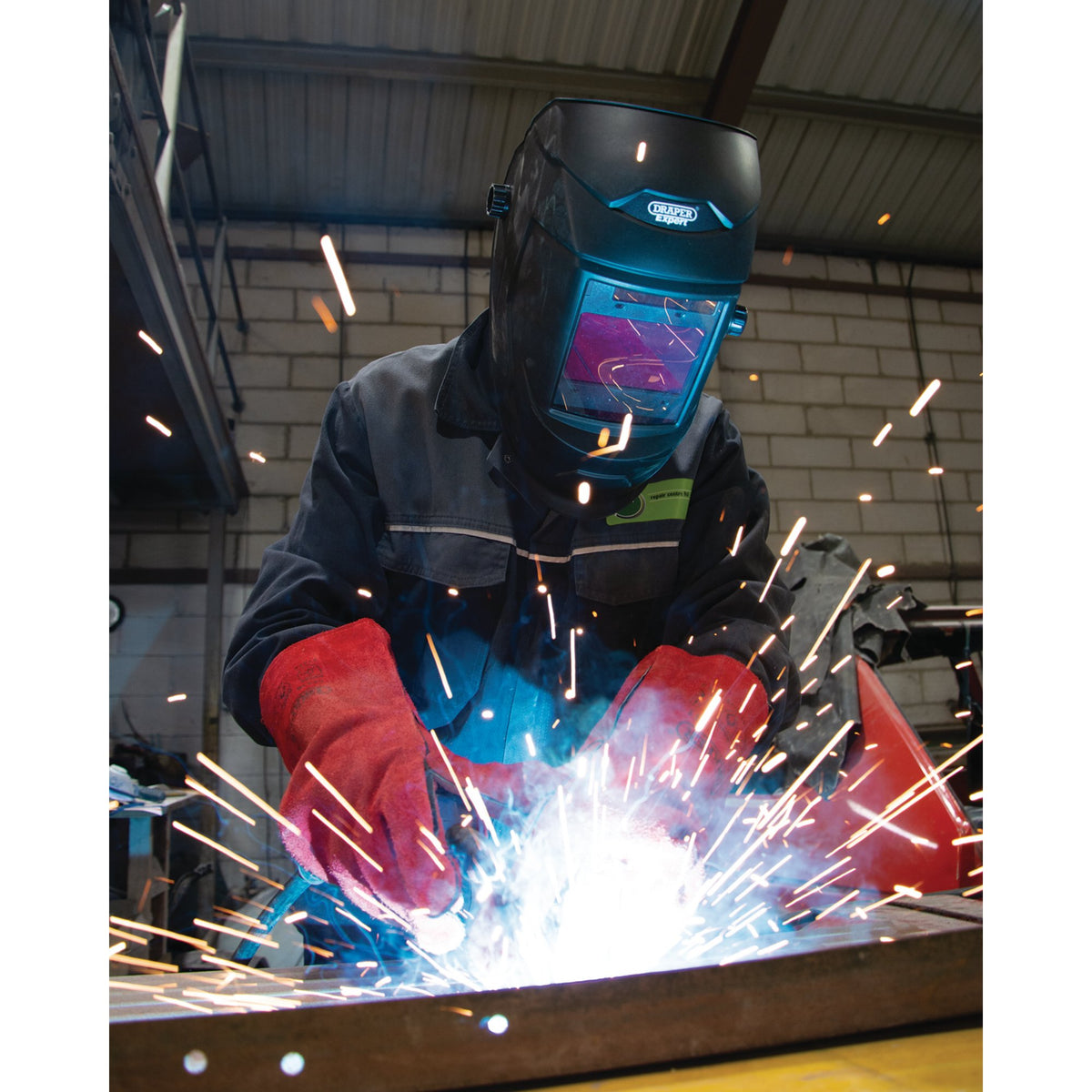 Draper Expert Auto-Darkening Multi-Use Welding Helmet: Model No. WHVS-BK