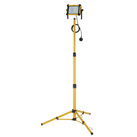 230V SMD LED Tripod Site Light, 20W, 2200 Lumens : Model No. 230V/TSL/20W