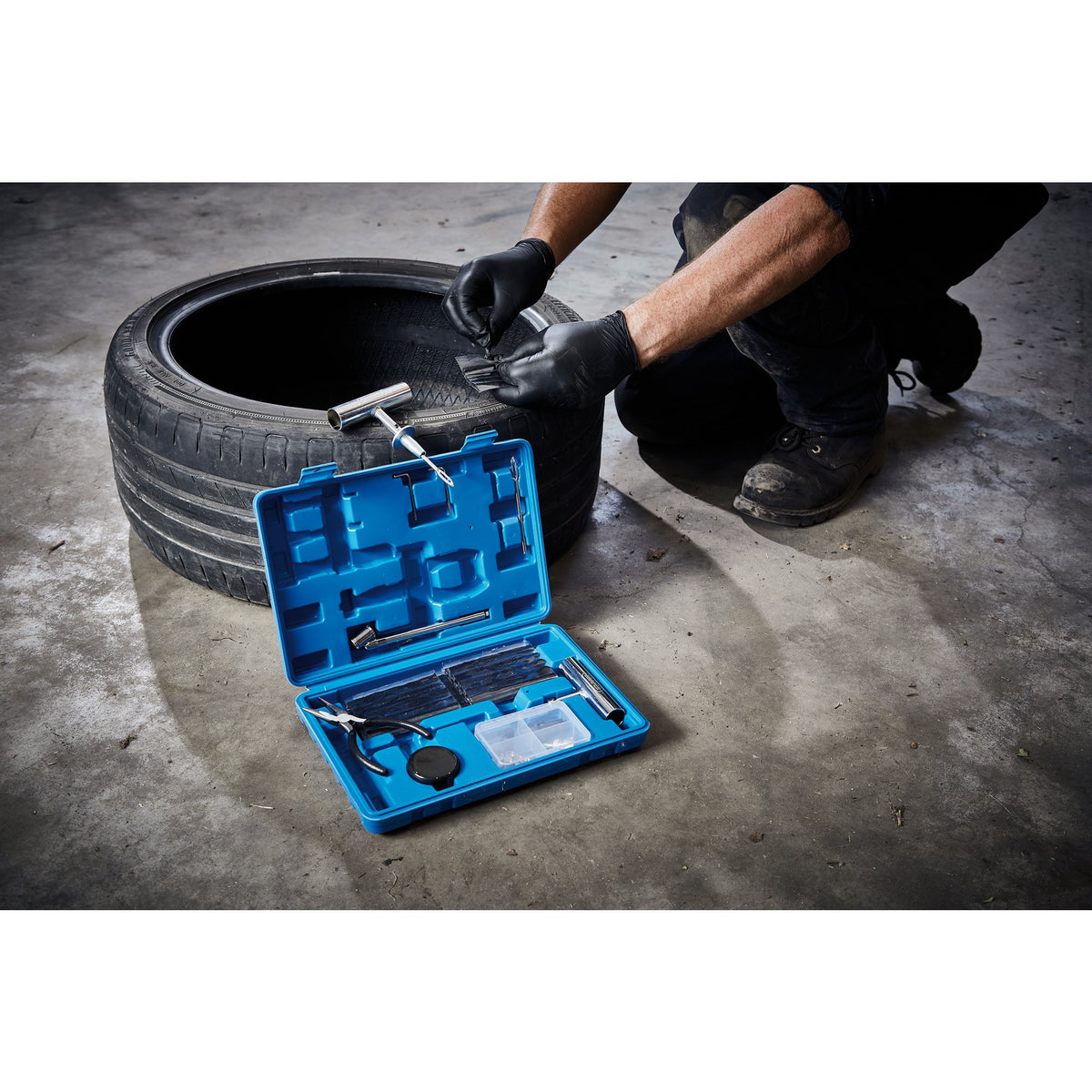 Tyre Puncture Repair Kit for Tubeless Off Road Vehicles (65 Piece) : Model No. TPRK-65