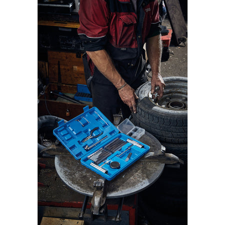Tyre Puncture Repair Kit for Tubeless Off Road Vehicles (65 Piece) : Model No. TPRK-65