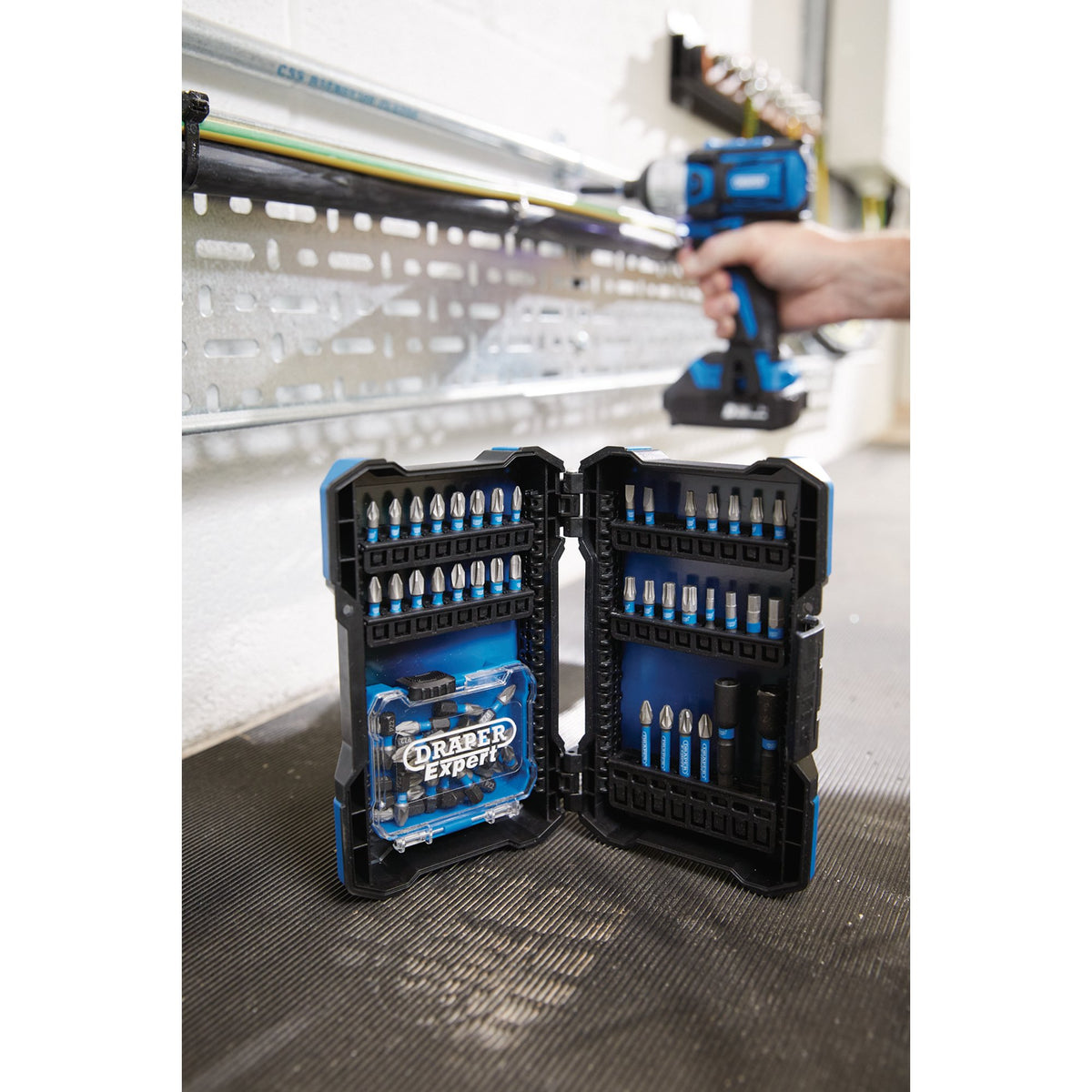 Draper Expert Impact Screwdriver Bit Set, 1/4" Hex (65 Piece) : Model No. IMBH65