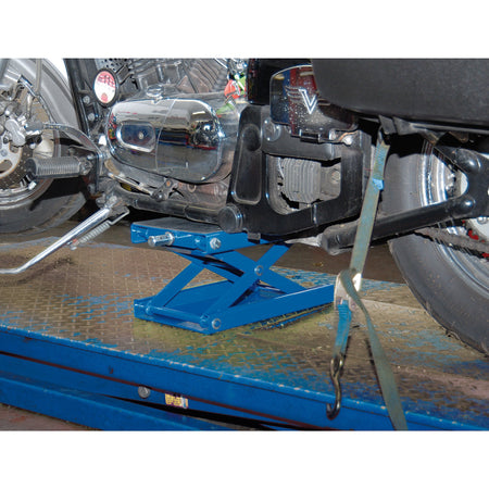 DRAPER 450kg Motorcycle Scissor Stand with Pad: Model No.MCPL1