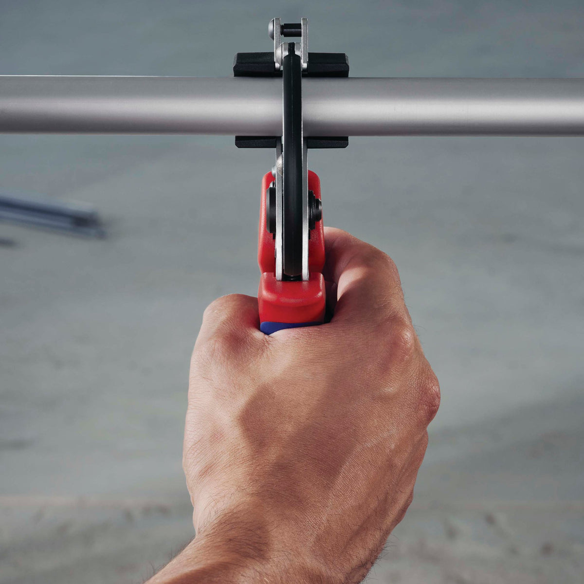 KNIPEX 90 25 25 Pipe Cutter, 210mm : Model No. 90 25 25