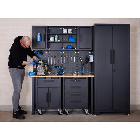 Single Garage Workstation with Roller Cabinets