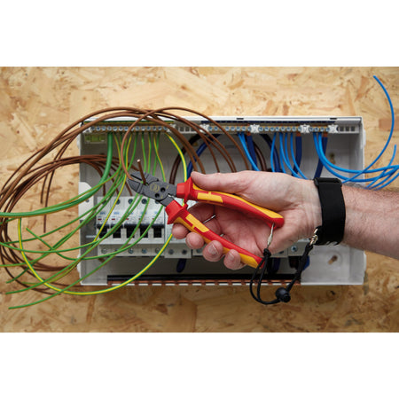 XP1000 VDE Tethered 4-in-1 Combination Cutter, 180mm : Model No. XP1000/4-1
