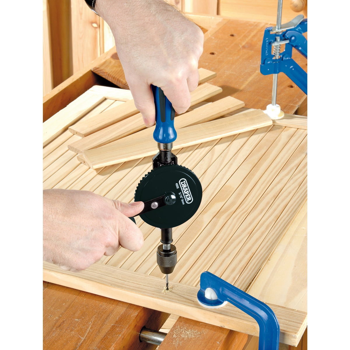DRAPER 8mm 3/8in. Chuck Double Pinion Hand Drill: Model No.4900