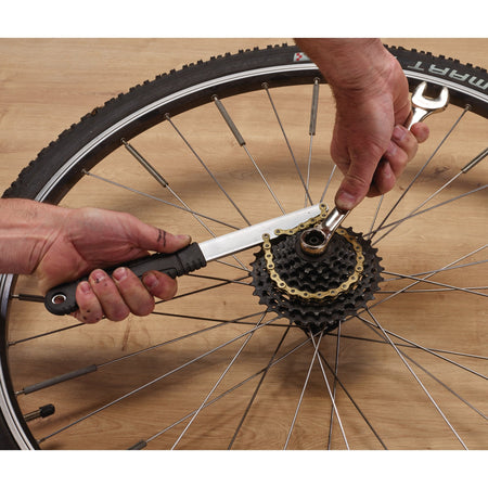 DRAPER Bicycle 8-Speed Chain Whip Model No. BK-CW