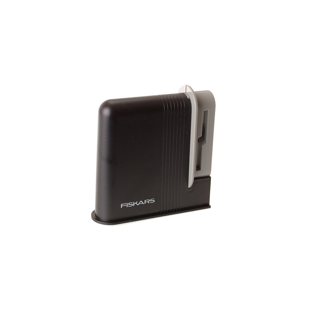 Fiskars Clip-Sharp? Scissor Sharpener