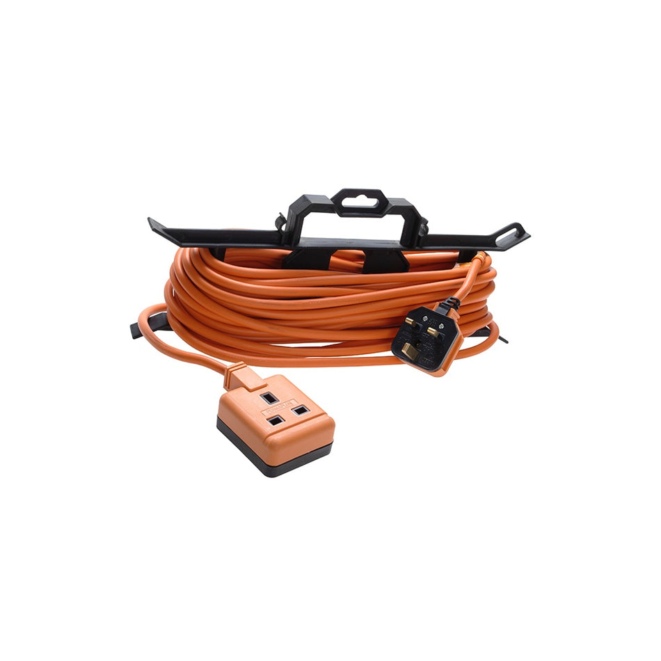 Masterplug Garden Extension Lead 240 Volt on H Frame 15 Metre