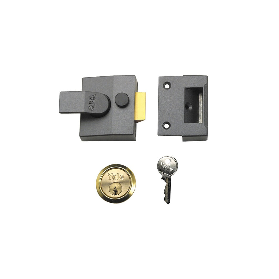 Yale Locks P85 Deadlocking Nightlatch 40mm Backset Chrome Finish Visi