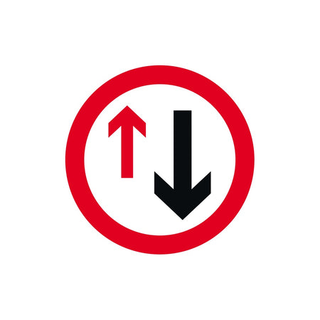 450mm dia. Dibond 'Give Way to Oncoming Traffic' Road Sign (without channel)