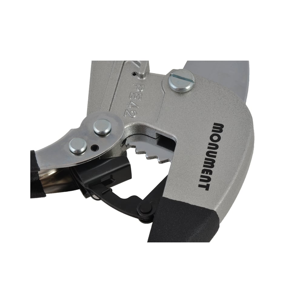 Monument Plastic Pipe Cutter 42mm 2645T