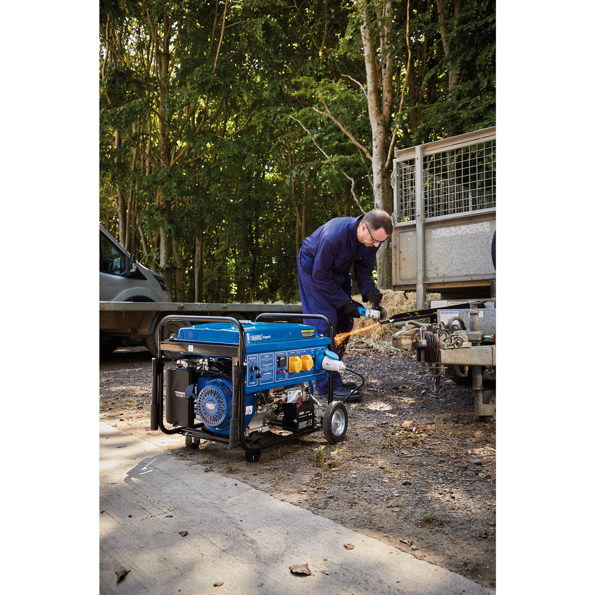 DRAPER Petrol Generator with Wheels (6.5kVA/11kW): Model No. PG68W