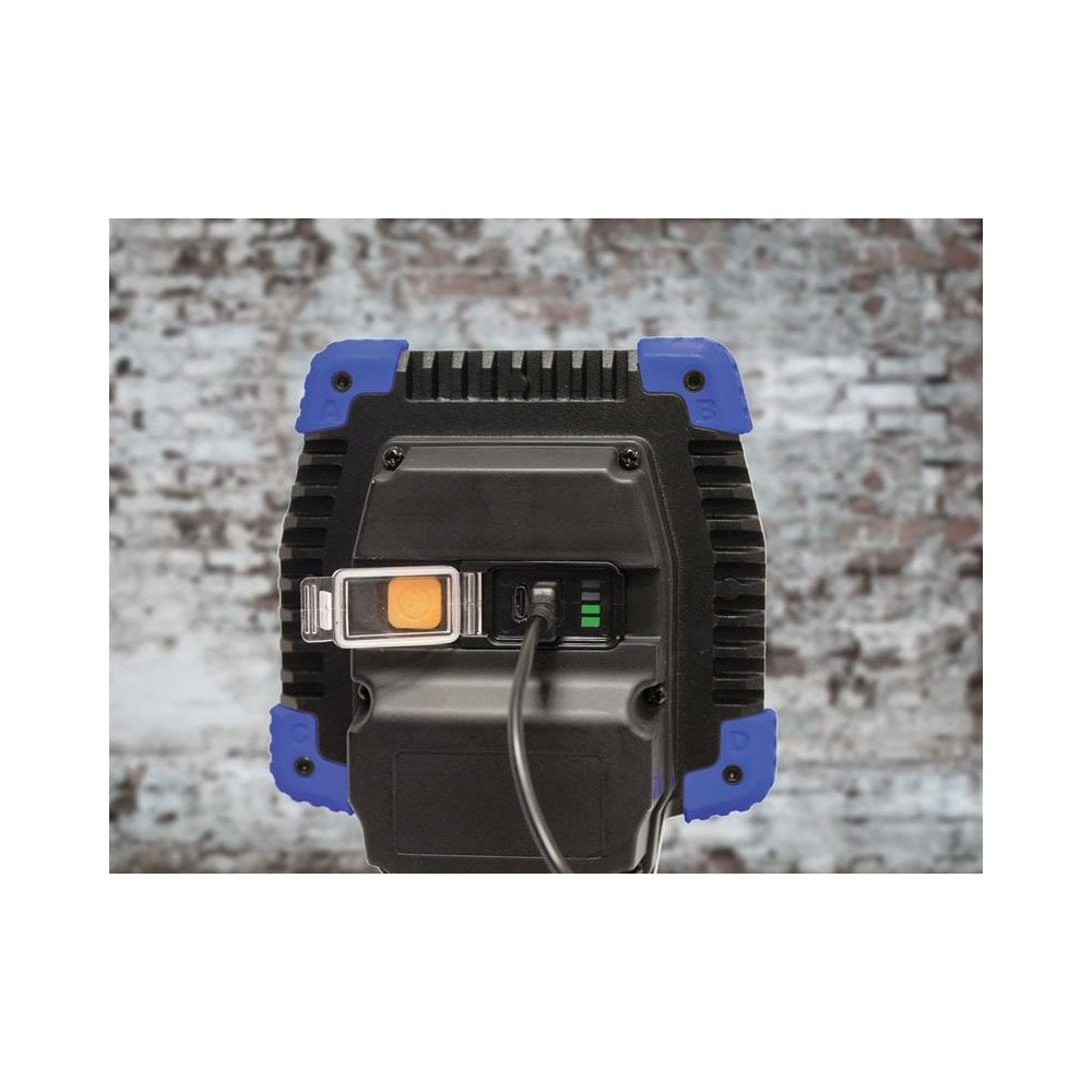 Faithfull Power Plus Rechargeable Clip Light 30W