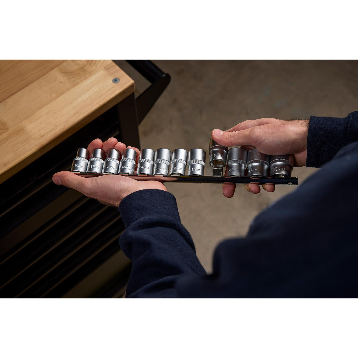 DRAPER 1/2" Square Drive Socket Set on Metal Rail (12 Piece) : Model No. HD12MM