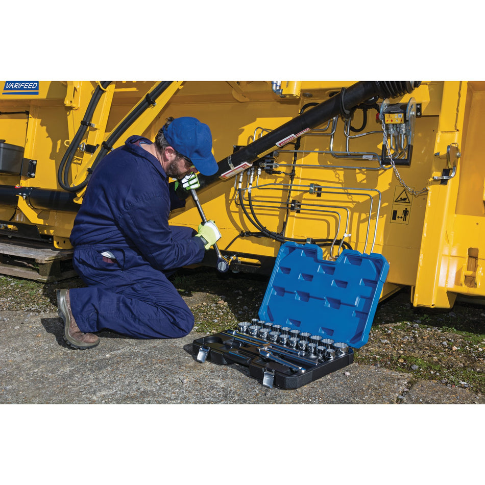 DRAPER 3/4" Sq. Dr. MM/AF Combined Socket Set (26 Piece) : Model No. T26AMN/B
