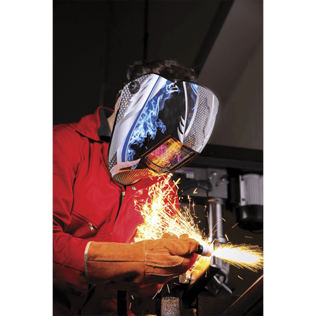 Welding Helmet Auto Darkening Shade 9-13 Model No- 22185