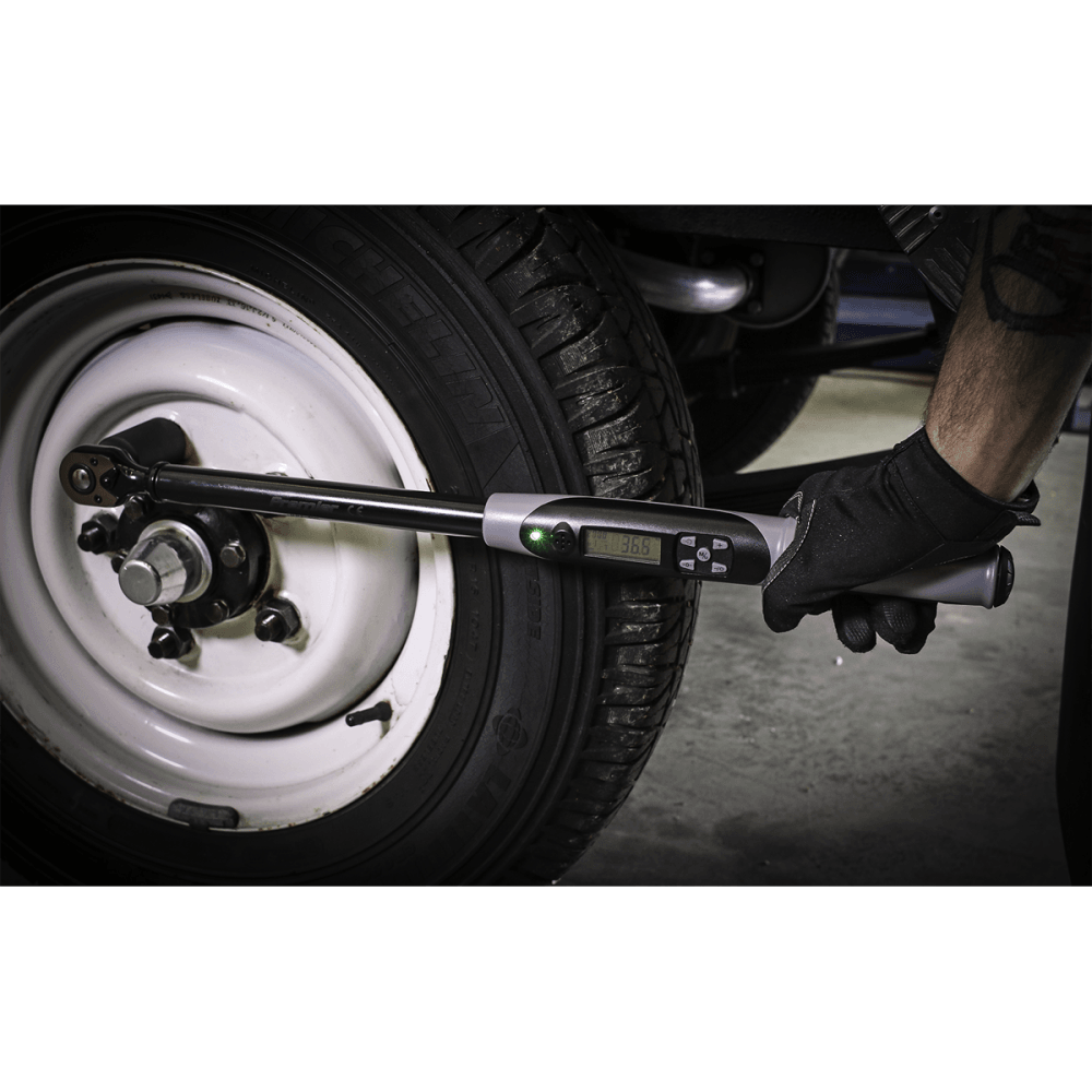 Sealey Angle Torque Wrench Digital 1/2"Sq Drive 20-200Nm(14.7-147.5lb.ft) Black Series Model No- STW306B