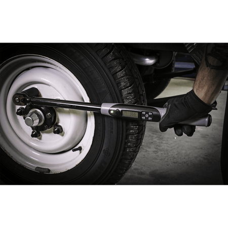 Sealey Angle Torque Wrench Digital 1/2"Sq Drive 20-200Nm(14.7-147.5lb.ft) Black Series Model No- STW306B