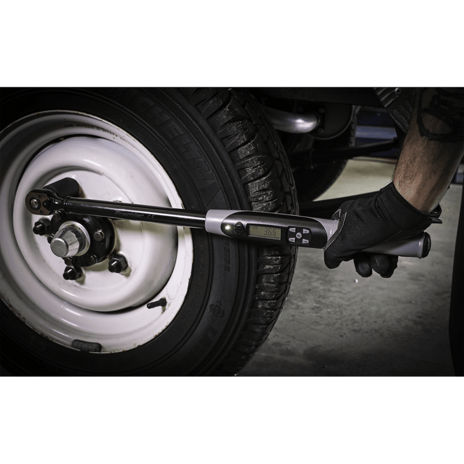 Sealey Angle Torque Wrench Digital 1/2"Sq Drive 20-200Nm(14.7-147.5lb.ft) Black Series Model No- STW306B