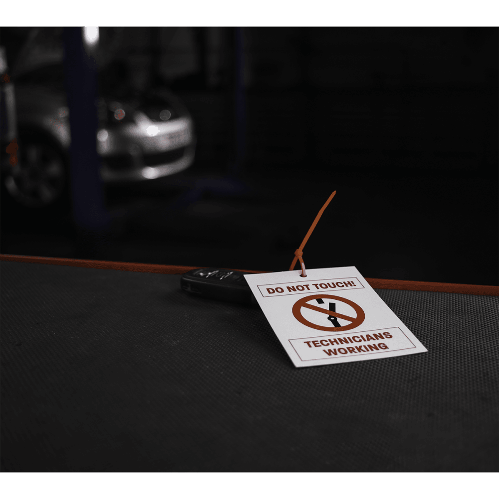 Sealey Hybrid/Electric Vehicle Keyring Warning Tag Model No- HYBRIDTAG