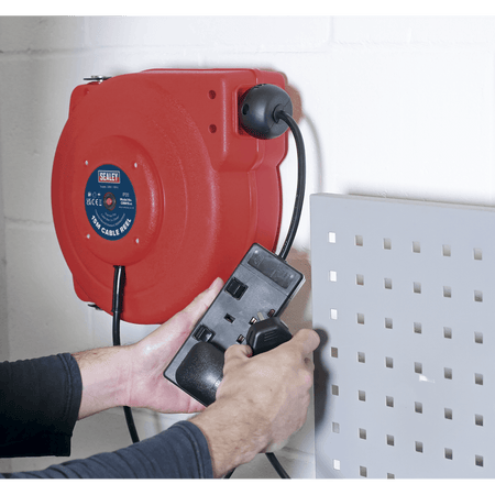 Sealey Cable Reel System Retractable 15mtr 2 x 230V Socket Model No-CRM15