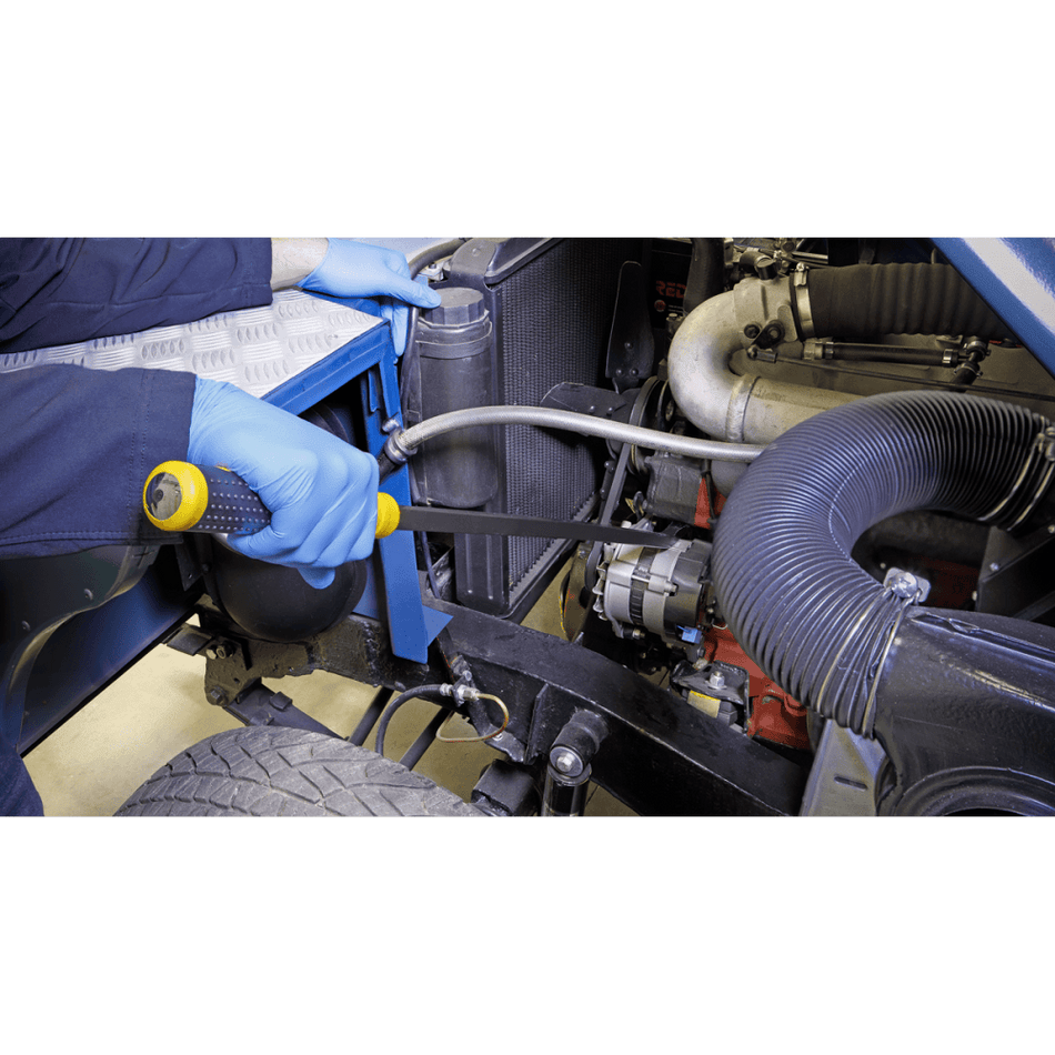 Siegen Prybar 900mm 25Â¶ Heavy-Duty Model No- S01154