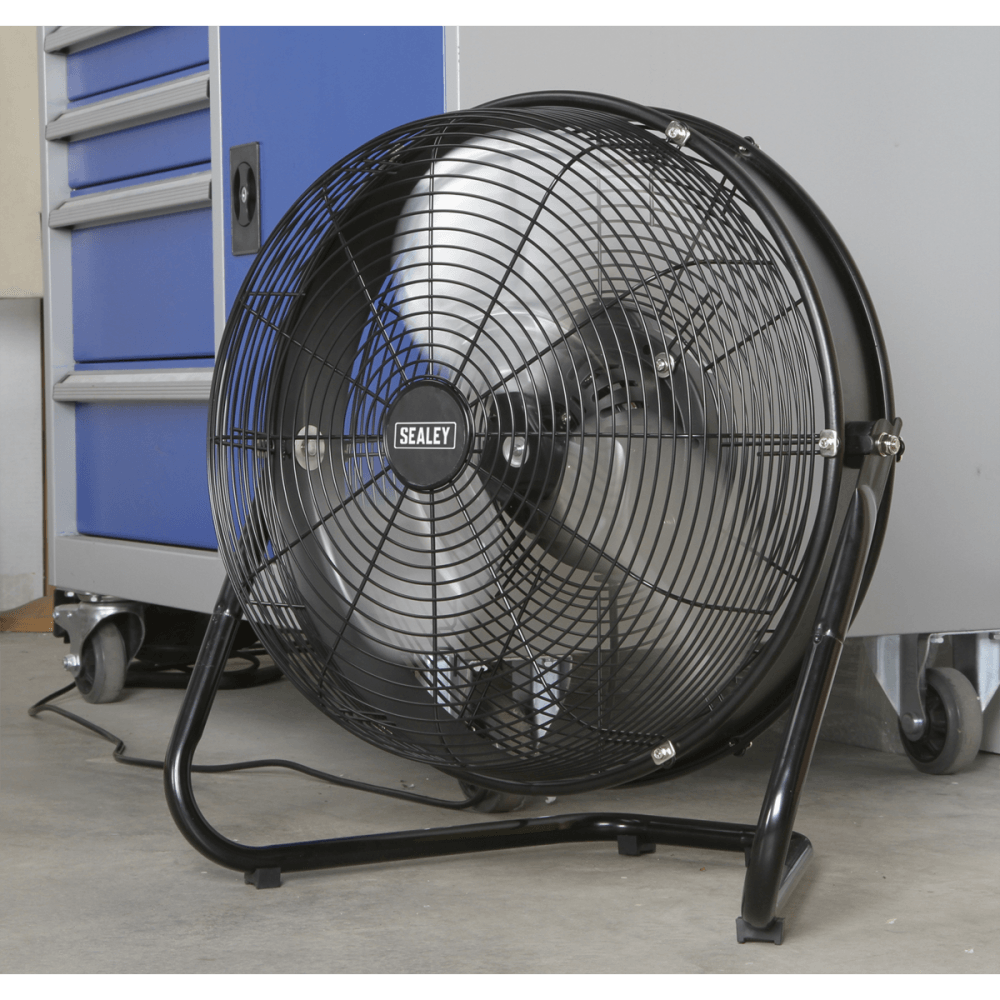 Sealey 18" Industrial High Velocity Floor Fan with Internal Oscillation 230V Model No-HVF18IS