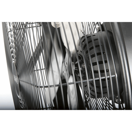 Sealey 18" Industrial High Velocity Floor Fan with Internal Oscillation 230V Model No-HVF18IS