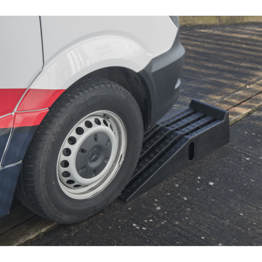 Sealey Car Ramps 1.5tonne Capacity per Ramp 3tonne Capacity per Pair Model No-CAR3000C