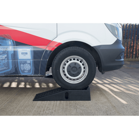 Sealey Car Ramps 1.5tonne Capacity per Ramp 3tonne Capacity per Pair Model No-CAR3000C