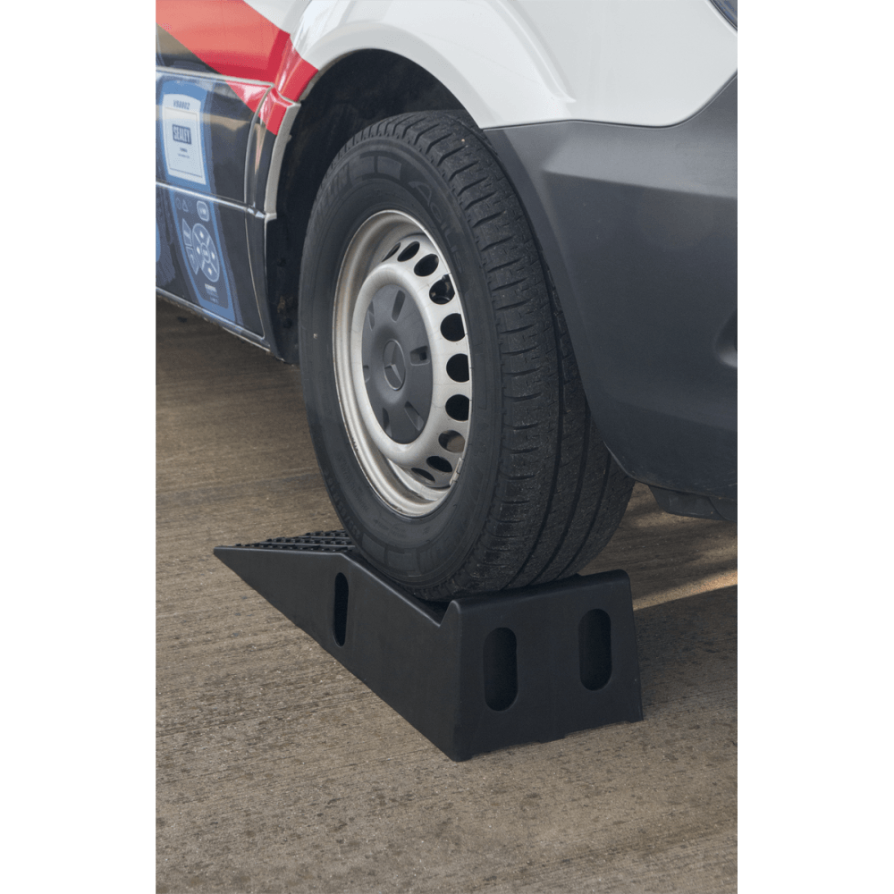 Sealey Car Ramps 1.5tonne Capacity per Ramp 3tonne Capacity per Pair Model No-CAR3000C
