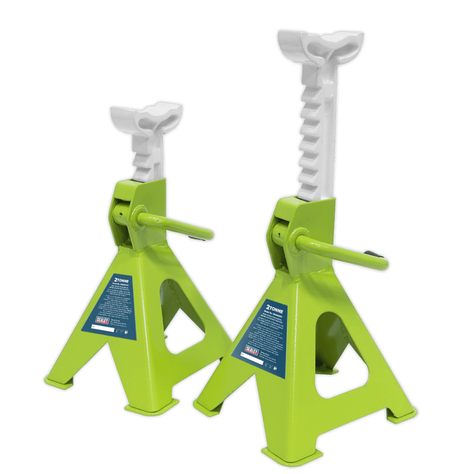 Sealey Axle Stands (Pair) 2tonne Capacity per Stand Ratchet Type - Hi-Vis Green Model No-VS2002HV