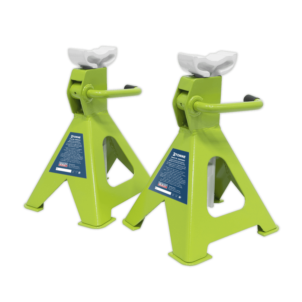 Sealey Axle Stands (Pair) 2tonne Capacity per Stand Ratchet Type - Hi-Vis Green Model No-VS2002HV