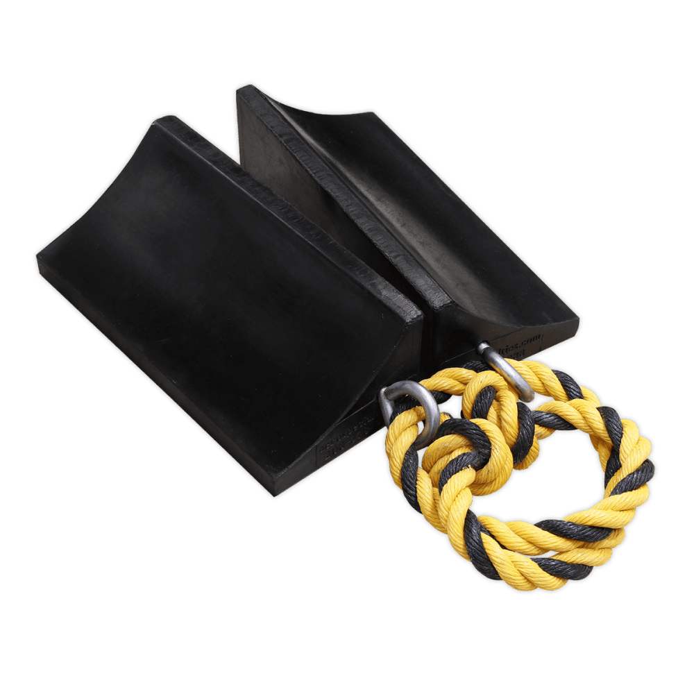 Sealey Rubber Wheel Chocks Heavy-Duty - Pair Model No.-WC16