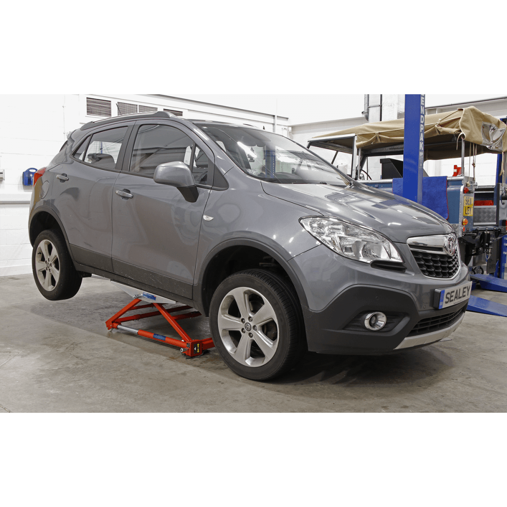 Sealey Portable Pivot Car Lift 1500kg Model No.-PPL01