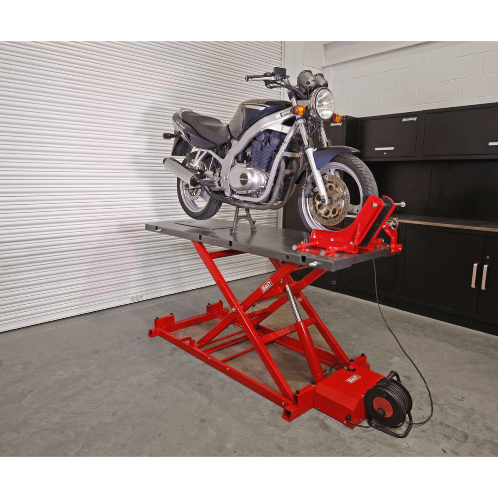 Sealey Motorcycle Lift 680kg Capacity Heavy-Duty Electro/Hydraulic Model No.-MC680E