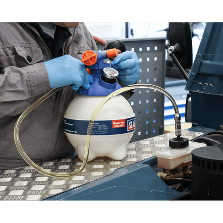 Sealey Pneumatic Brake Bleeder Model No.-VS0215