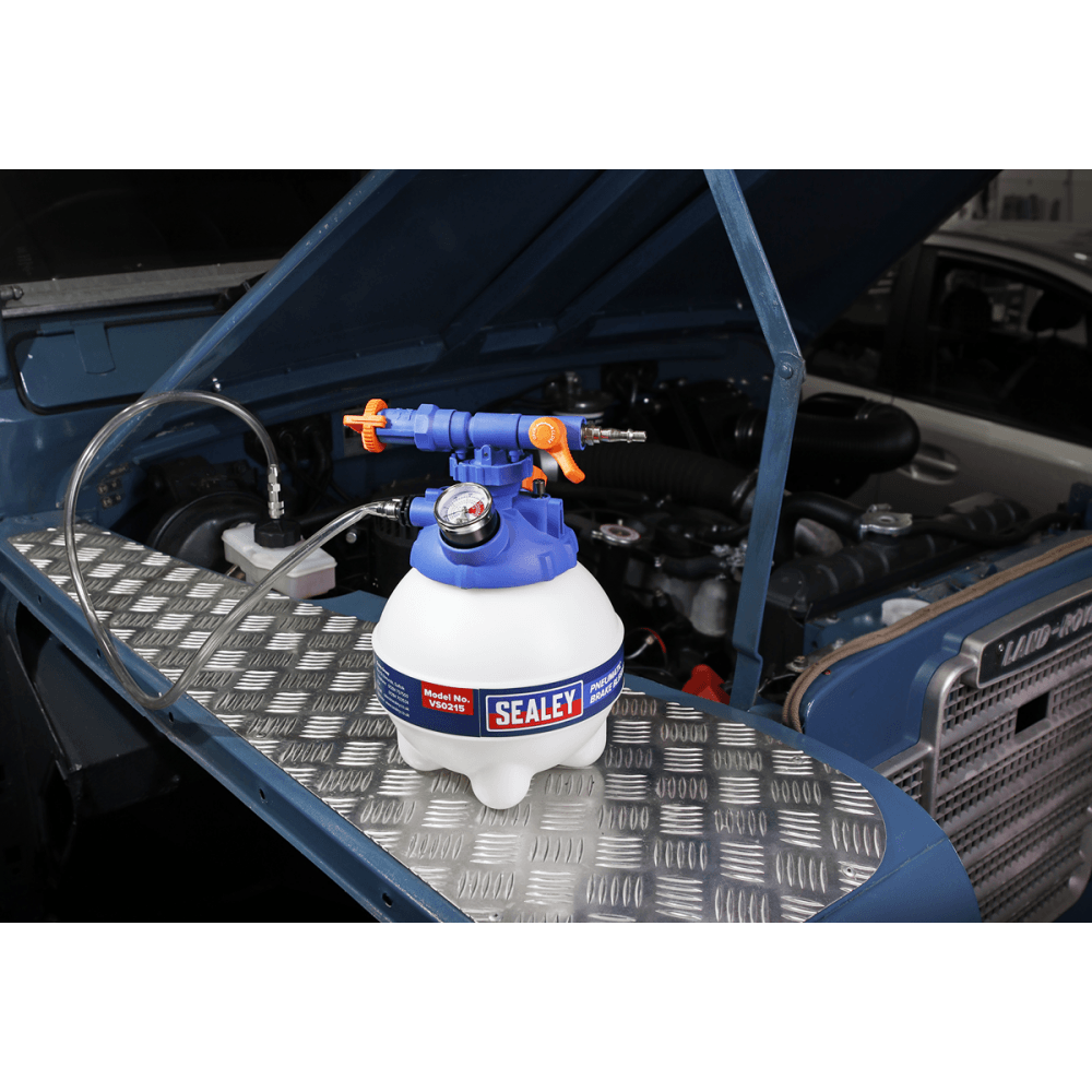 Sealey Pneumatic Brake Bleeder Model No.-VS0215