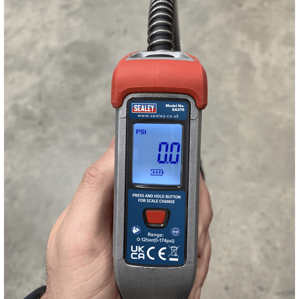 Sealey Digital Tyre Inflator 2.7m Hose with Clip-On Connector Model No- SA375
