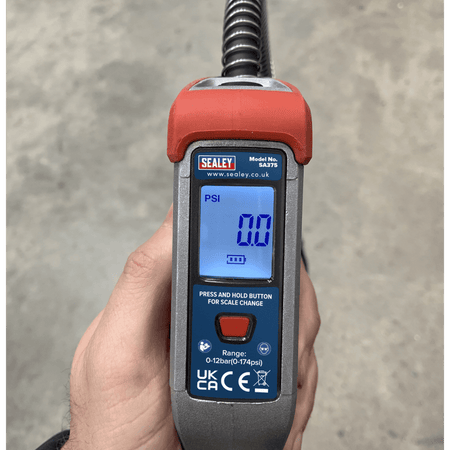 Sealey Digital Tyre Inflator 2.7m Hose with Clip-On Connector Model No- SA375