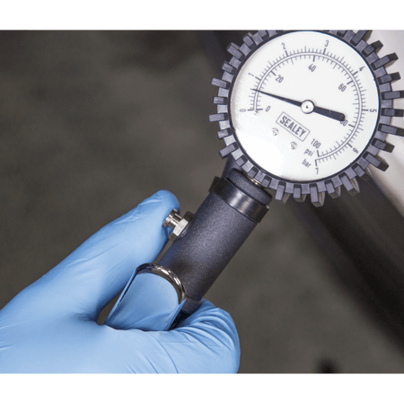 Sealey Tyre Inflator with Clip-On Connector Model No-SA399