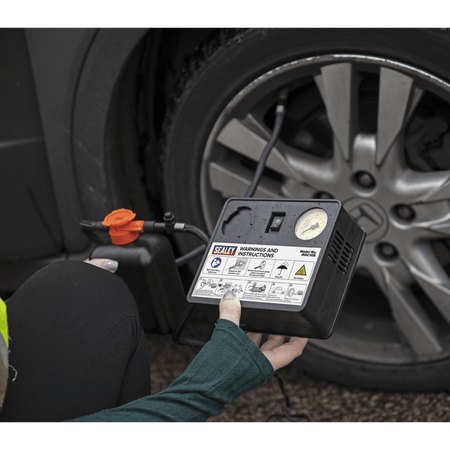 Tyre Inflator 12V + Emergency Puncture Sealant Kit Model No-MAC10S