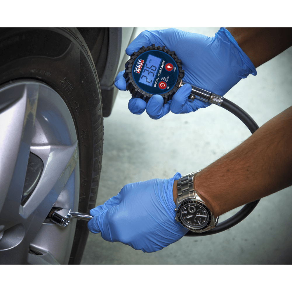 Sealey Digital Tyre Pressure Gauge with Twin Push-On Connector Model No TST003