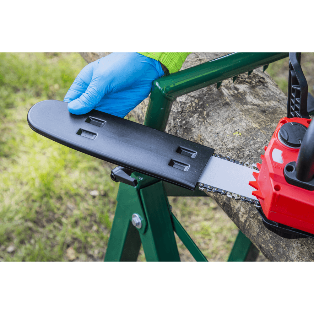 Sealey Cordless Chainsaw 20V SV20 Series 25cm - Body Only Model No- CP20VCHS