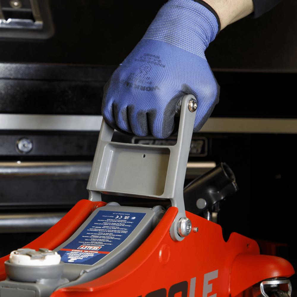 Sealey 180 Handle Trolley Jack 2tonne Low Profile Short Chassis - Red Model No- 2180LE