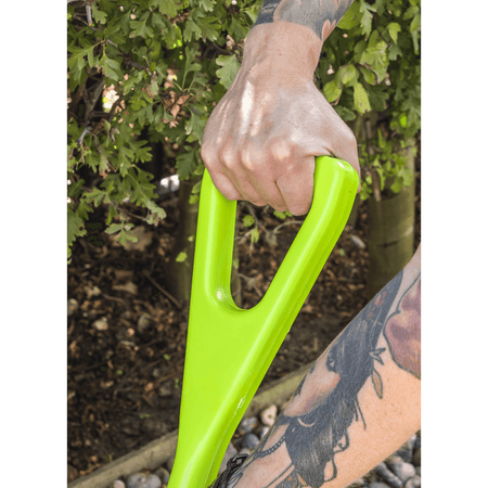 Sealey General-Purpose Polypropylene Shovel with 690mm Handle Model No- SS10