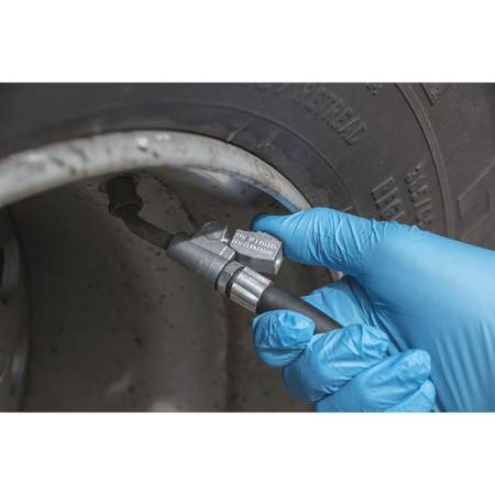 Sealey Professional Tyre Inflator with 2.75mtr Hose & Clip-On Connector Model No-SA37/94
