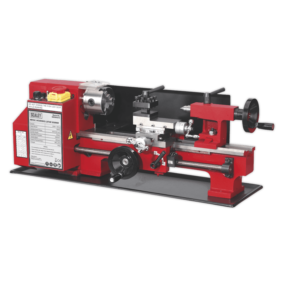 Sealey Metal Working Lathe 300mm Between Centres Model No-SM3002